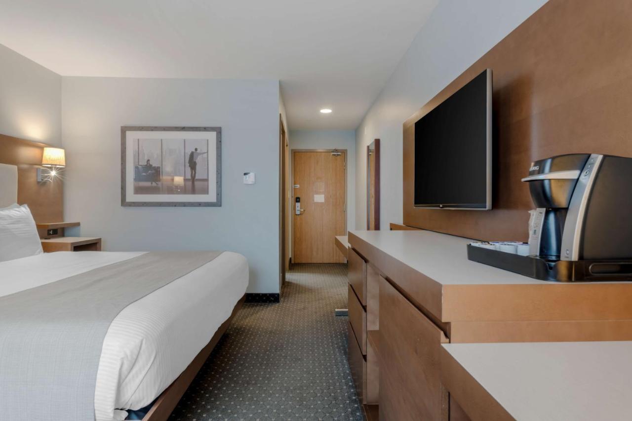 Best Western Plus Woodstock Hotel Conference Centre Extérieur photo