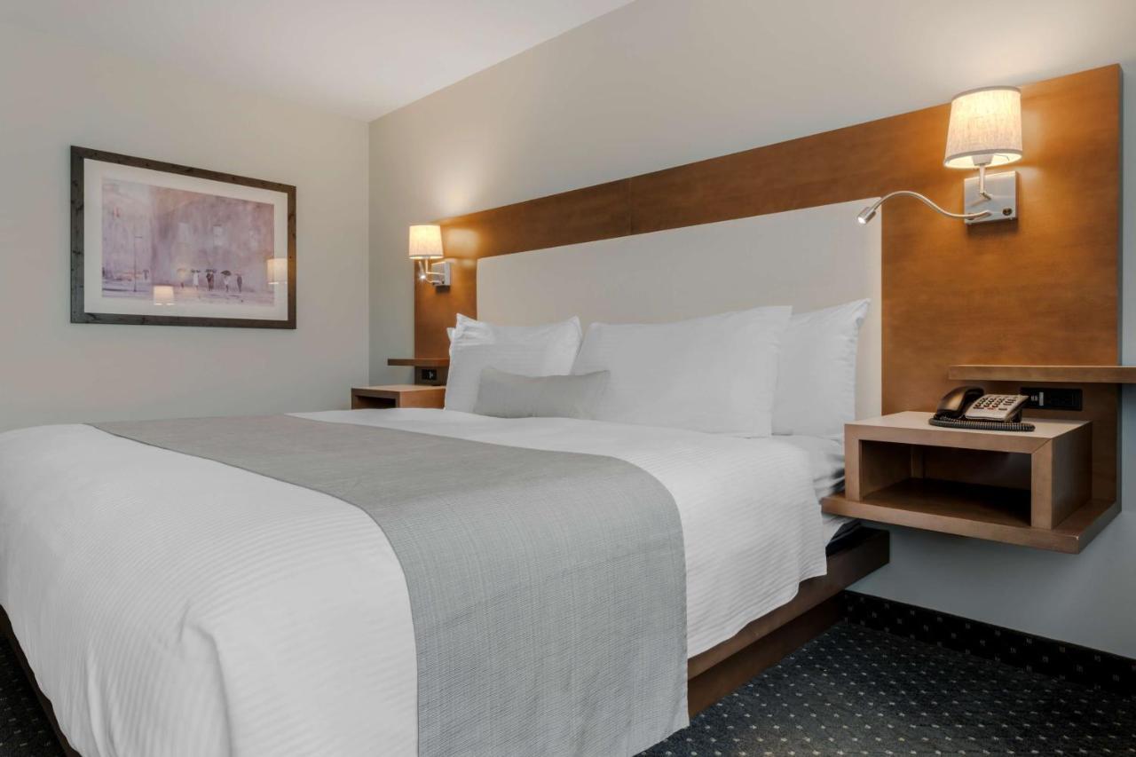 Best Western Plus Woodstock Hotel Conference Centre Extérieur photo
