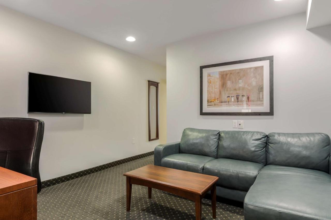 Best Western Plus Woodstock Hotel Conference Centre Extérieur photo