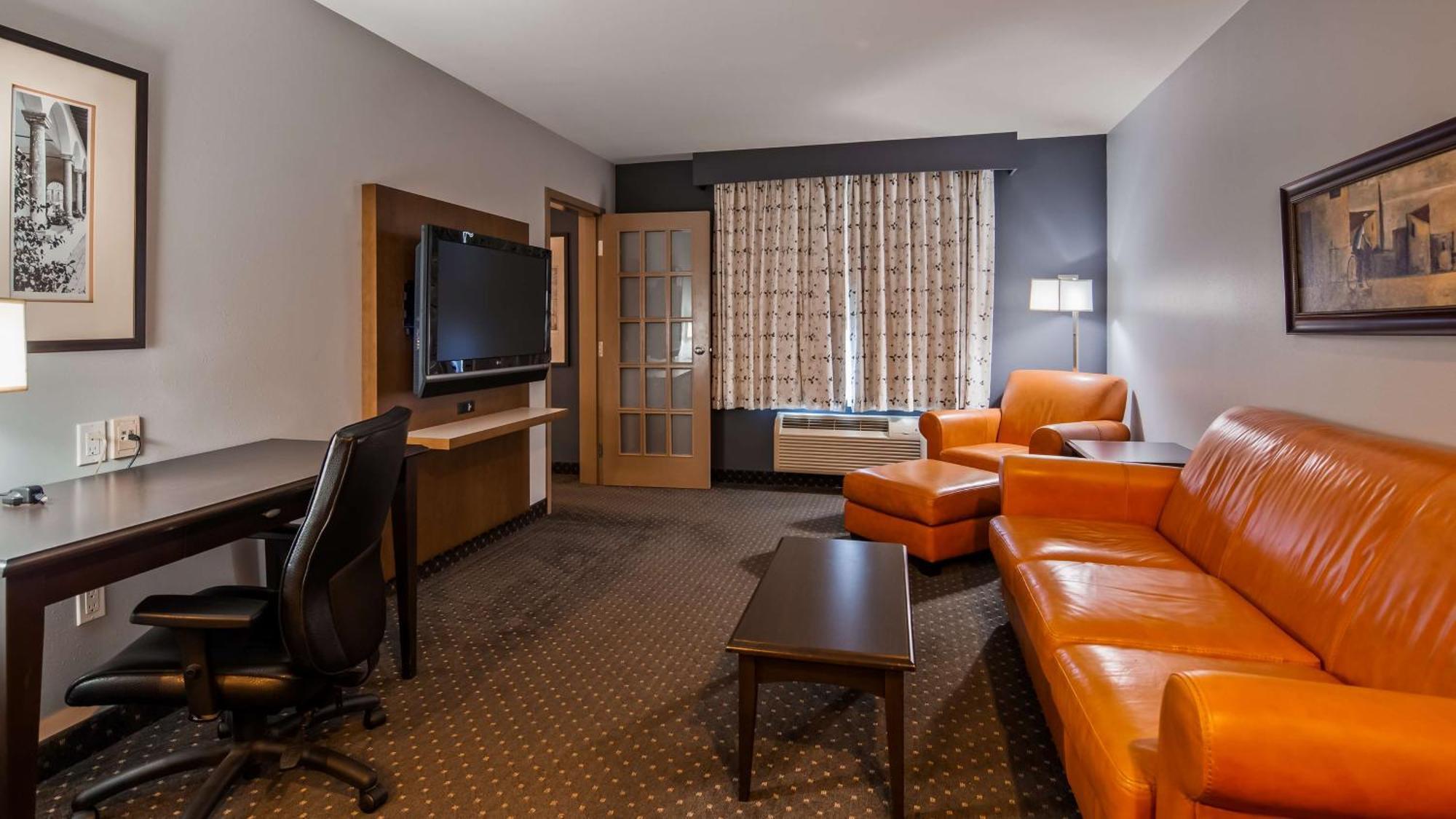 Best Western Plus Woodstock Hotel Conference Centre Extérieur photo